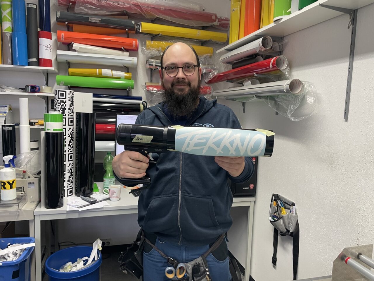 Reparatur Service T Shirt Kanone