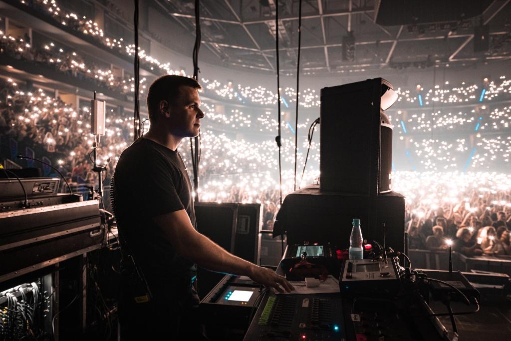 https://www.tshirt-kanonen.de/wp-content/uploads/2024/01/Robin-Hanke-Pyrotechnik-Forca-SFX-Germany.jpg
